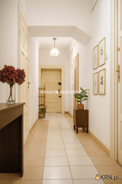 Kraków, Stare Miasto, ul. M. Zyblikiewicza, 4 pokojowe, Mieszkanie  na sprzedaż